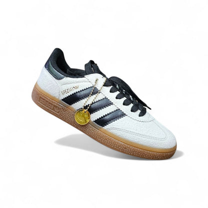 Adidas  spezial